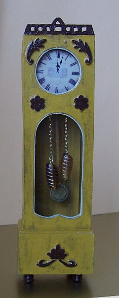 eckige Standuhr